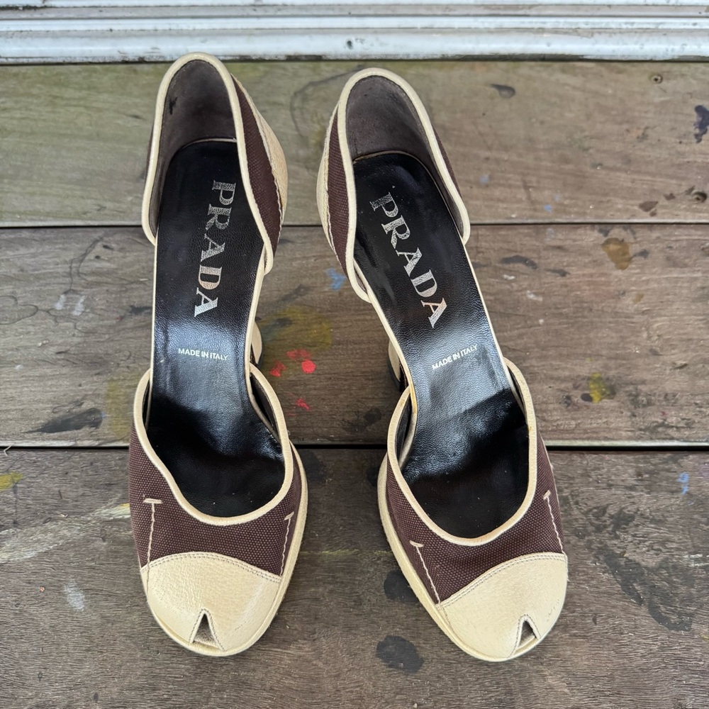 Prada Women's Elegant Brown and Cream Heels